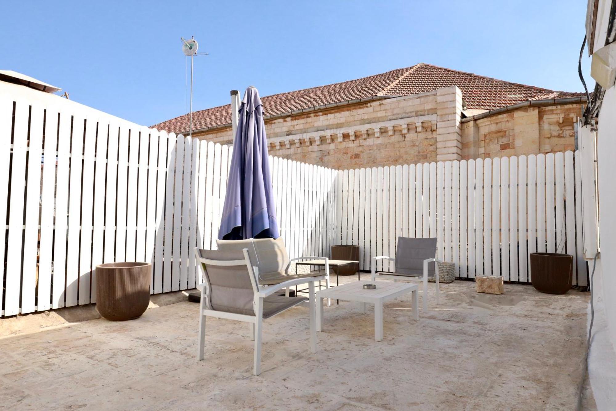 Petrakis Inn Kudüs Dış mekan fotoğraf
